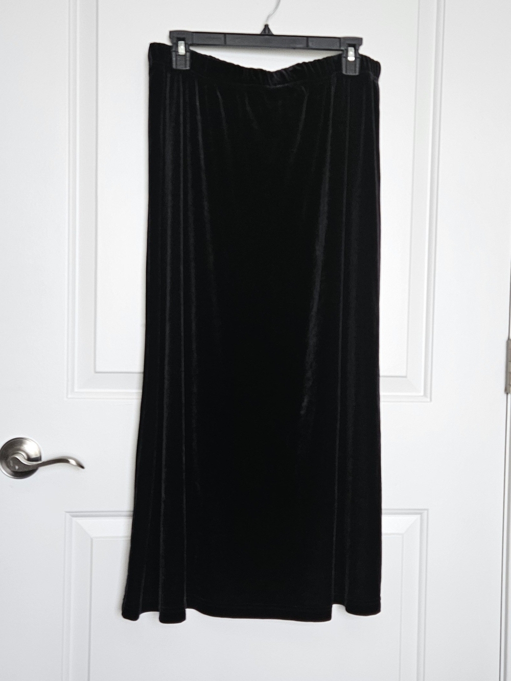 90s Vintage Basic Editions Women's Size XL Black Velvet Maxi Skirt